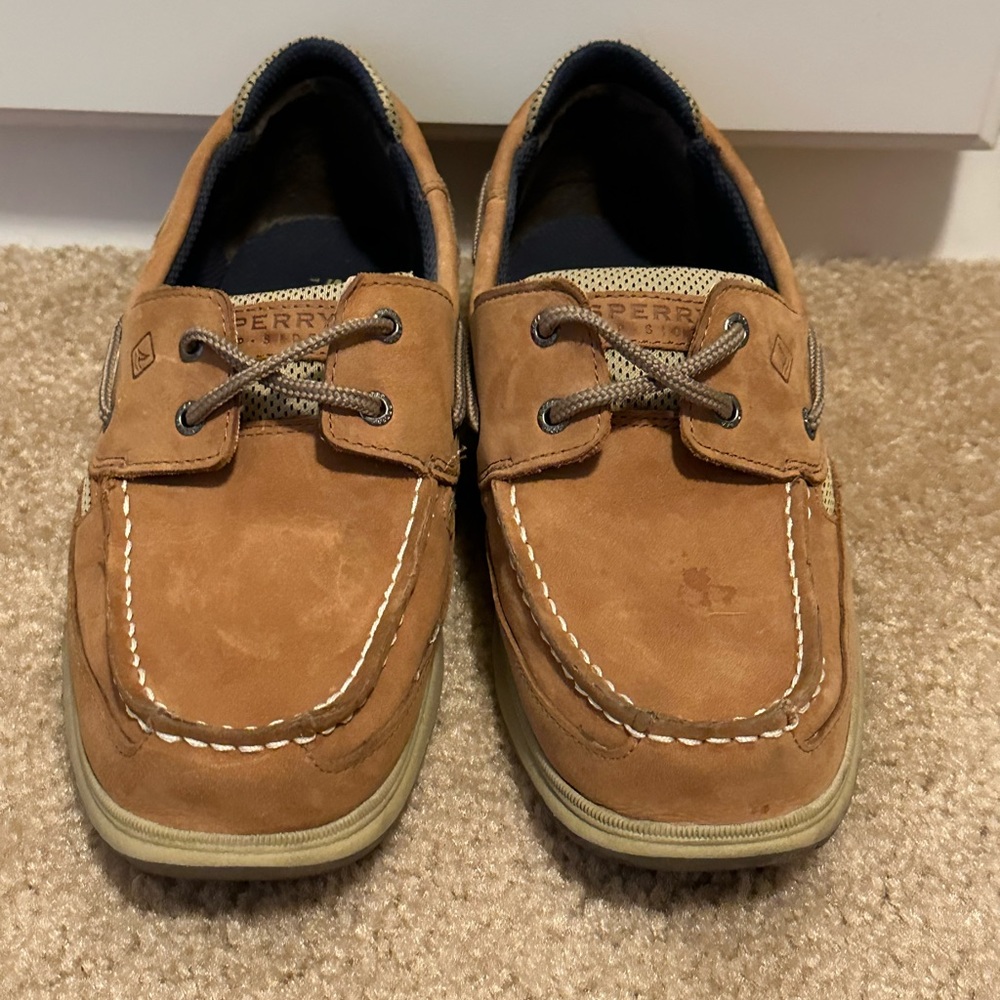 Sperry boys size 6.5